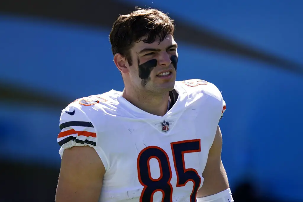 Is Chicago Bears TE Cole Kmet the key to helping unlock the offense?