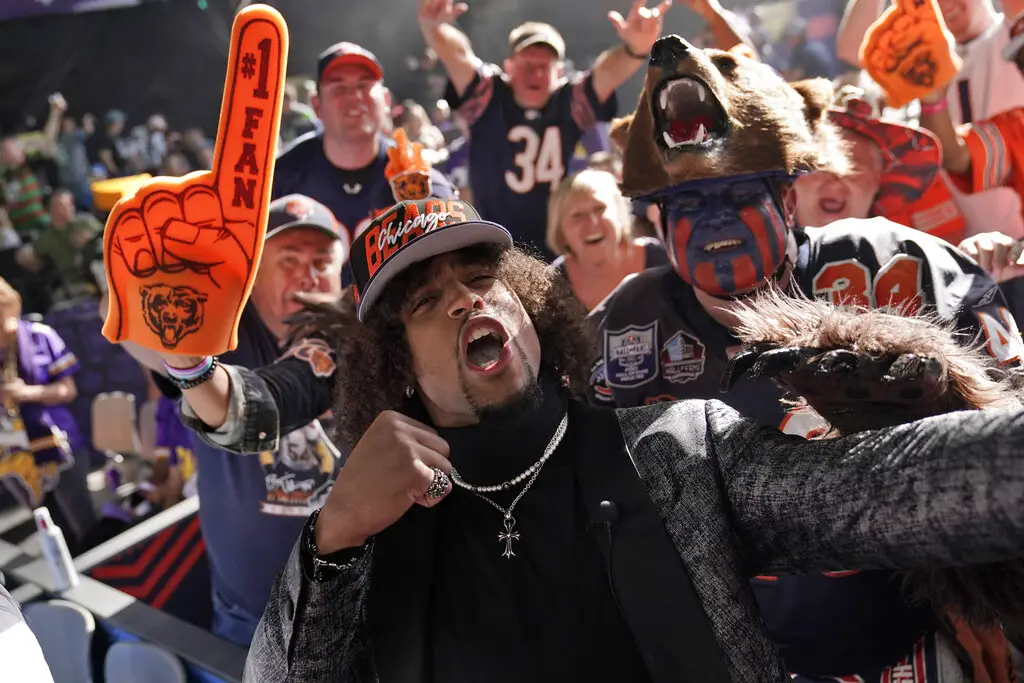 Daniel Greenberg on X: The Chicago Bears 2022 regular season schedule:   / X