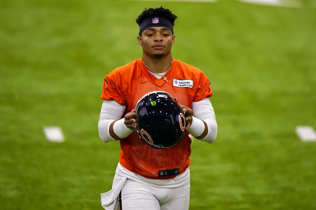 Justin Fields Wants the Bears to Get a Dome