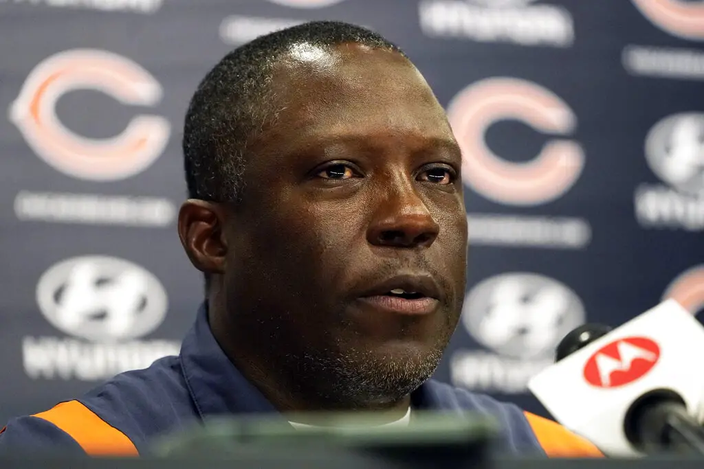 ESPN NFL Analyst Says Chicago Bears Are Barely A Professional Football  Team! Huh? 