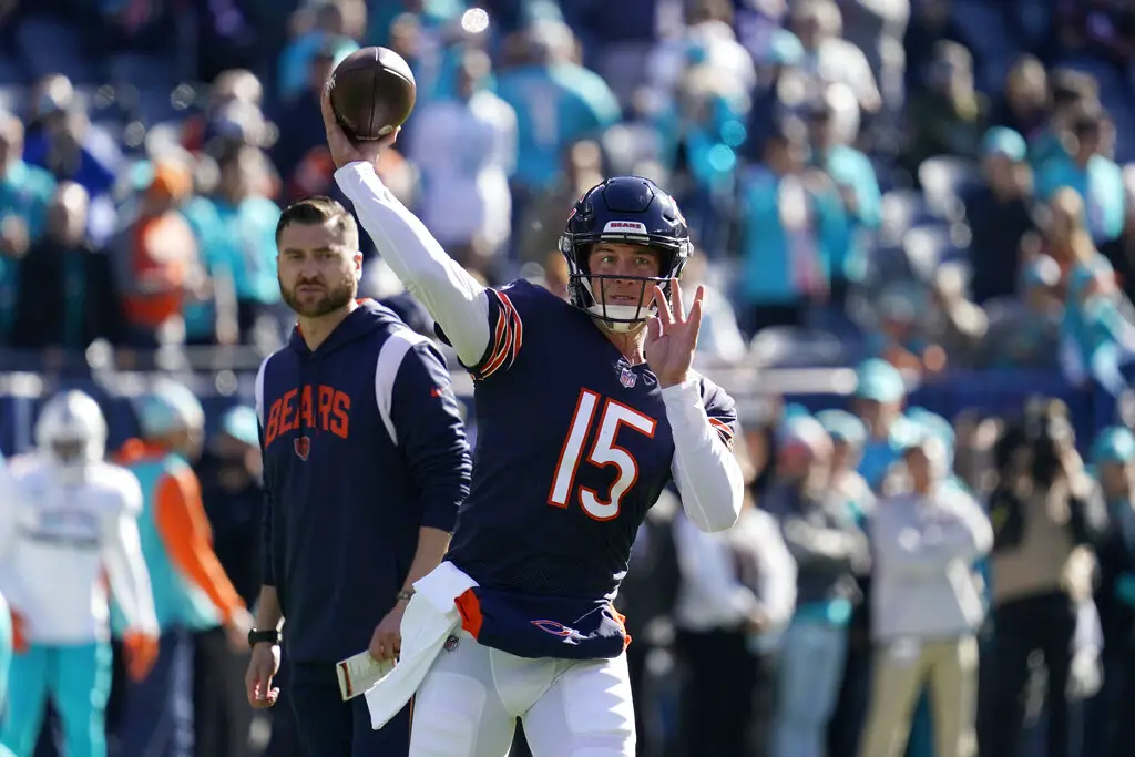 QB Trevor Siemian Out for the Season with Oblique Injury - Bears Insider