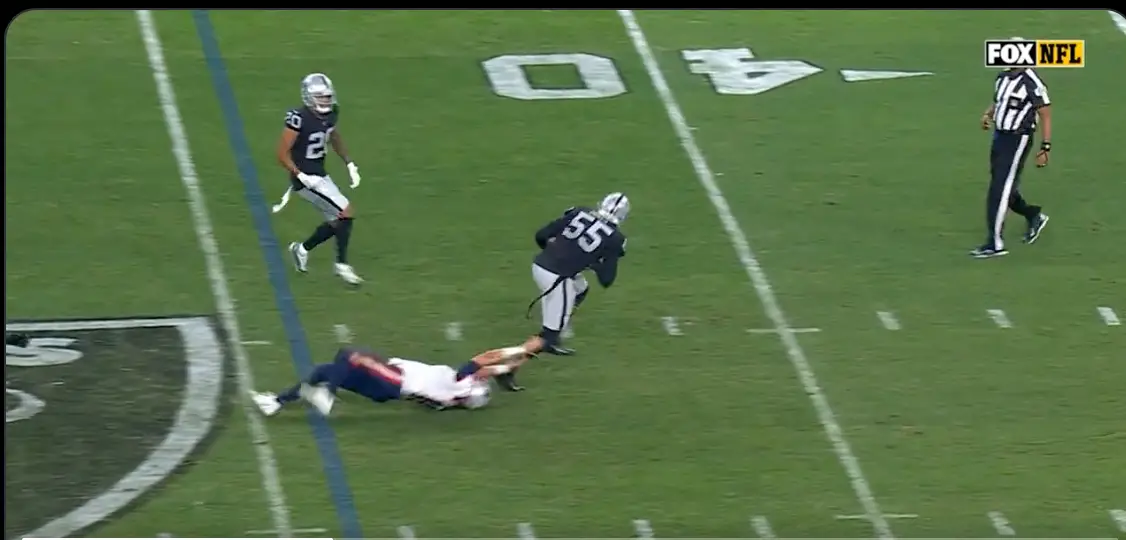 Raiders' Jones snags bizarre Patriots' lateral for wild walk-off