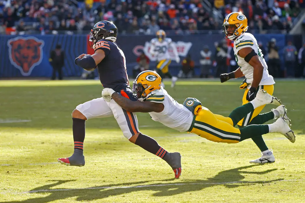 Bears' Jaquan Brisker Says 'I Hate Green Bay' Ahead of Packers